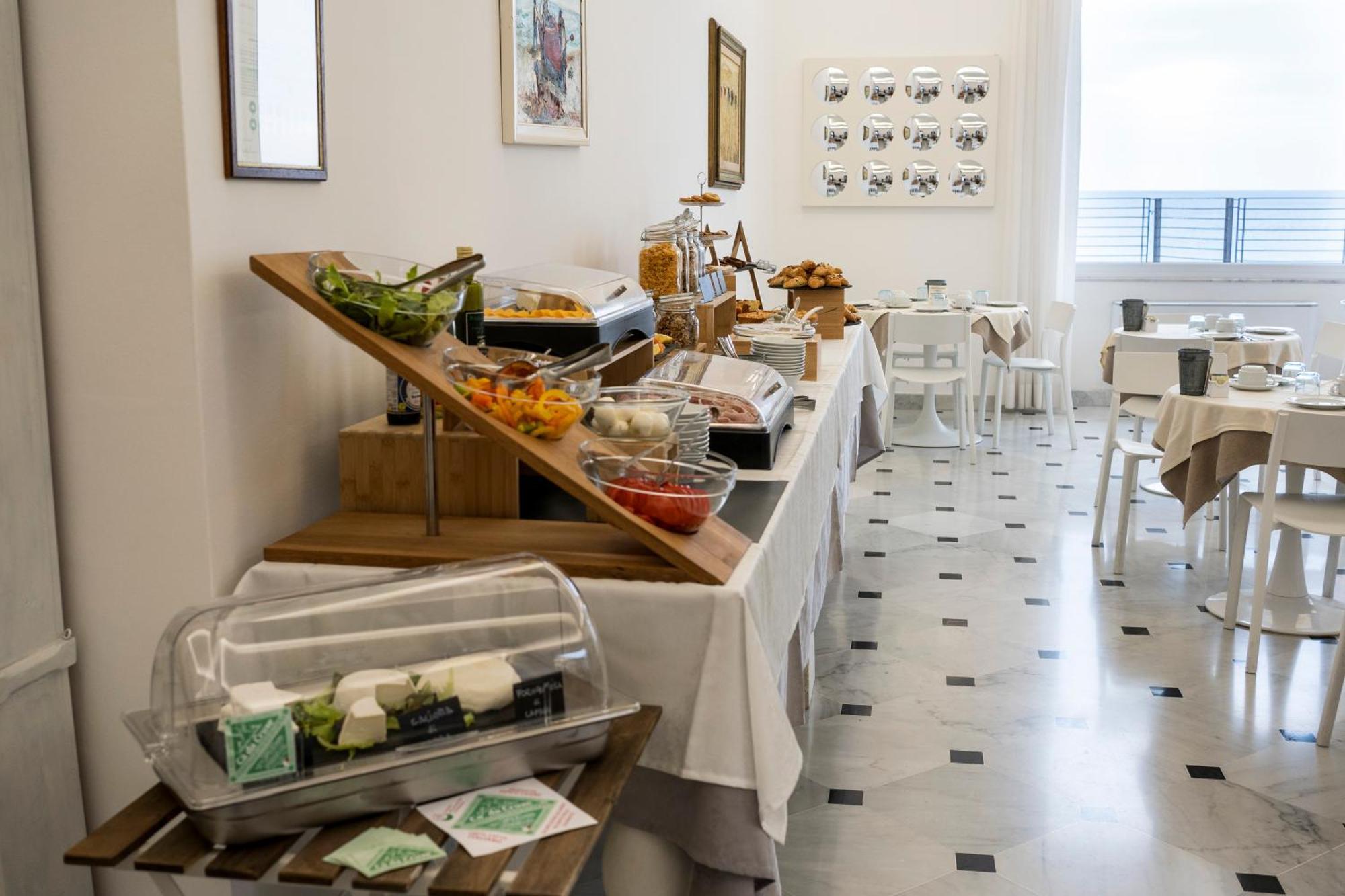 Albergo Miramare Spotorno Esterno foto
