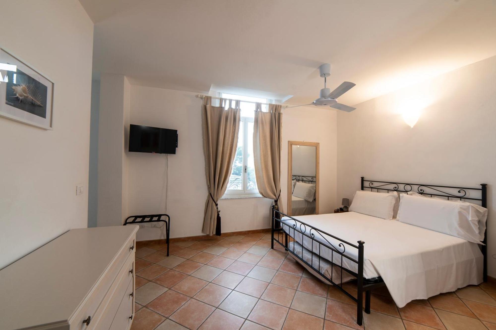 Albergo Miramare Spotorno Camera foto