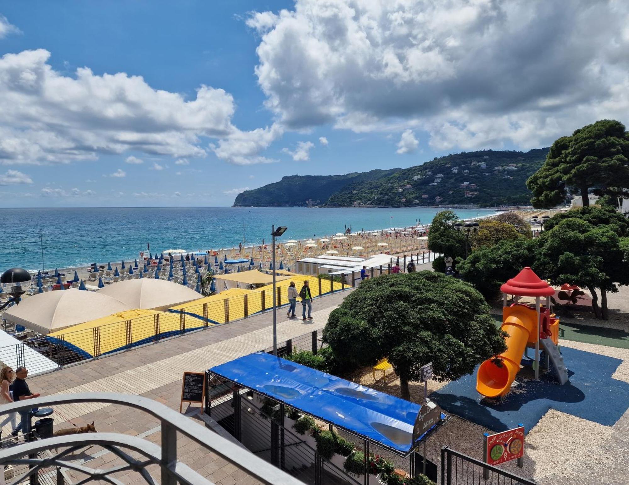 Albergo Miramare Spotorno Camera foto