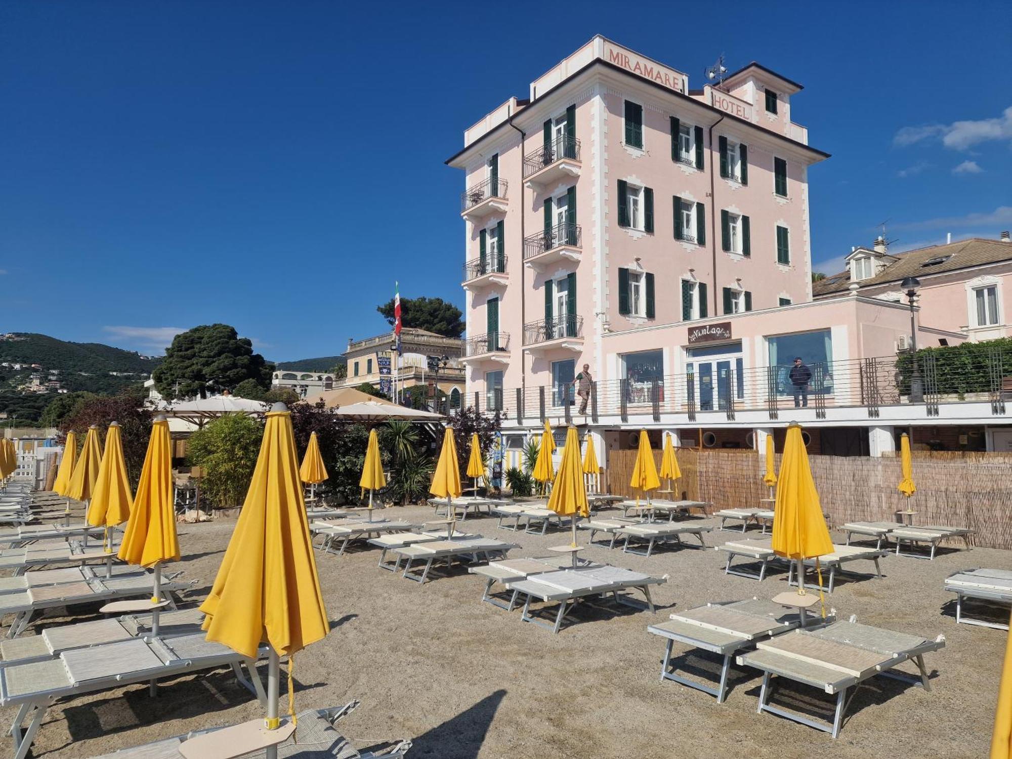 Albergo Miramare Spotorno Esterno foto